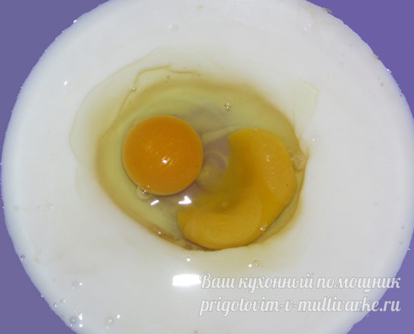 Яйцо в миске