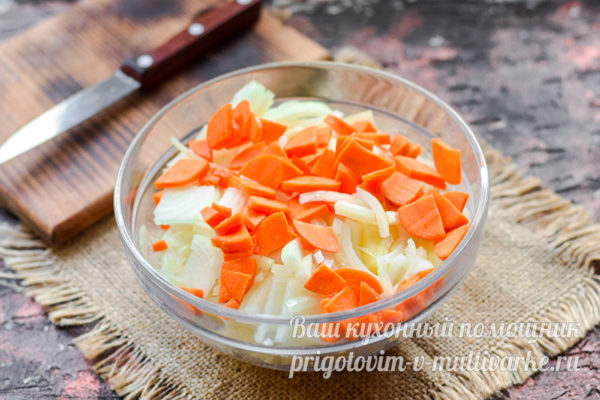 Добавление моркови к картошке