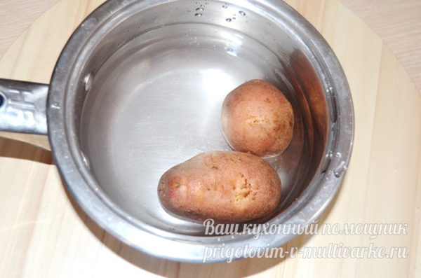 отвариваем картофель