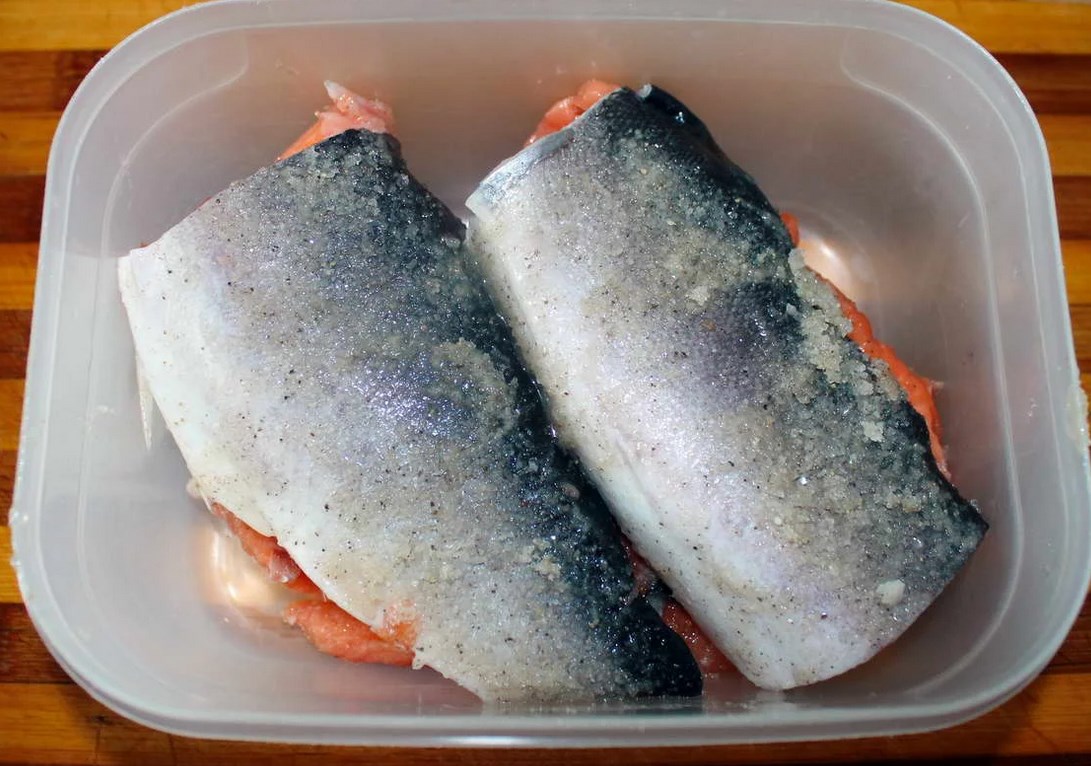 Выбор и подготовка рыбы перед солением