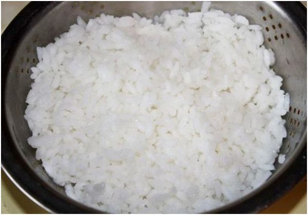 Фаршированные перцы с фаршем и рисом в мультиварке